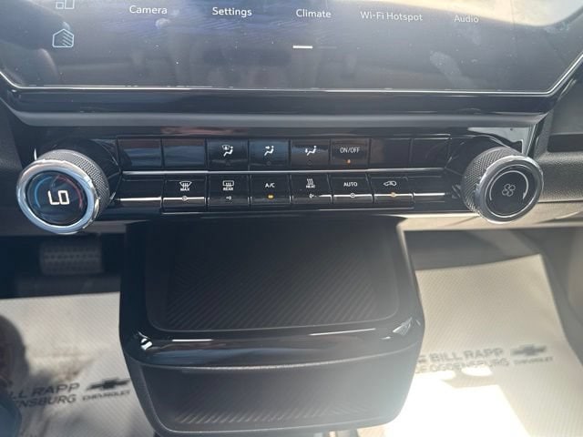 2027 Chevrolet Bolt LT - Photo 16