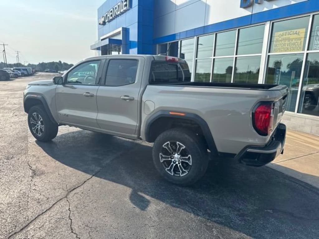 Used 2024 GMC Canyon AT4 Truck Crew Cab
