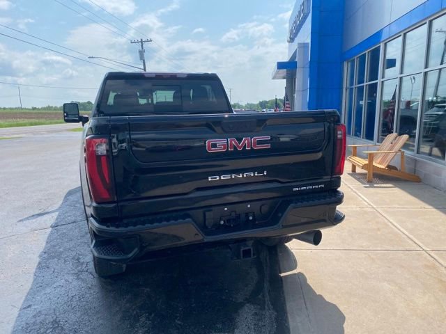 2024 Gmc Sierra 2500 HD Denali photo 3