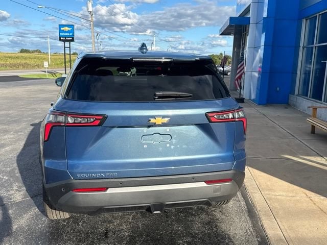 2027 Chevrolet Equinox LT - Photo 3