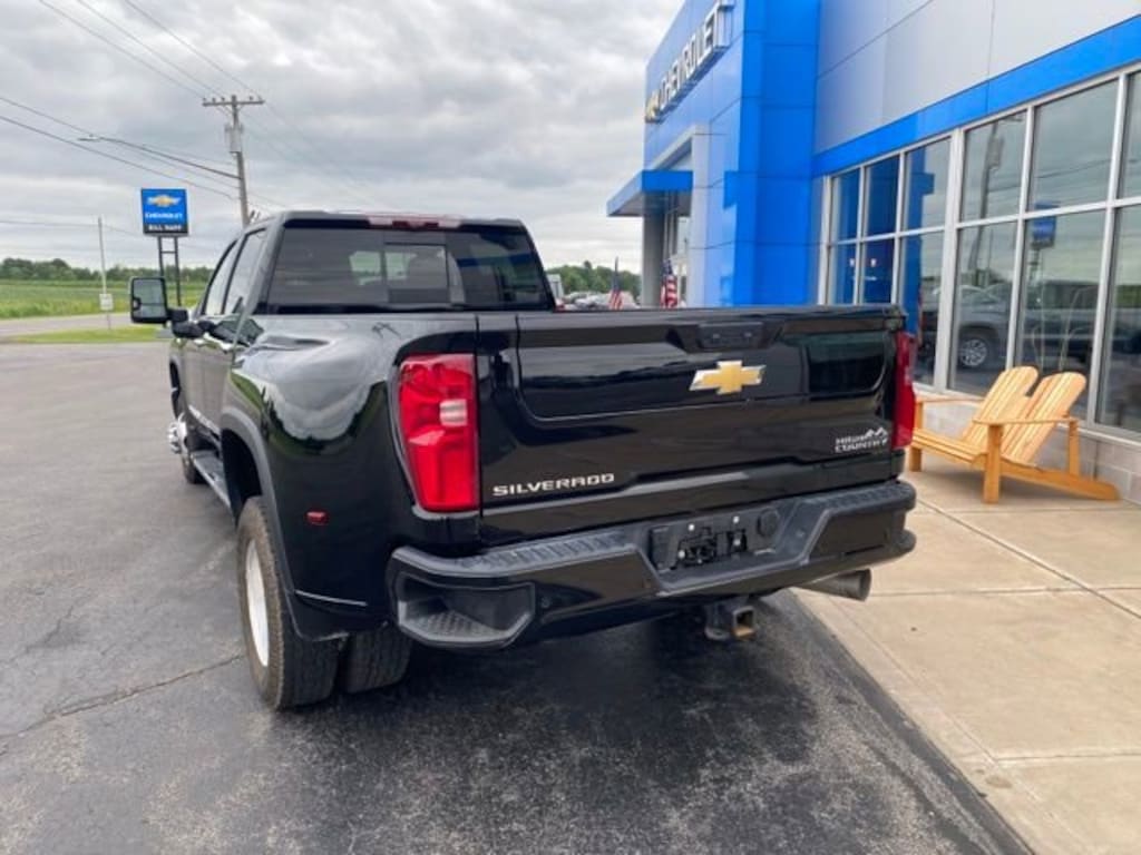 Used 2024 Chevrolet Silverado 3500 HD High Country DRW Truck Crew Cab