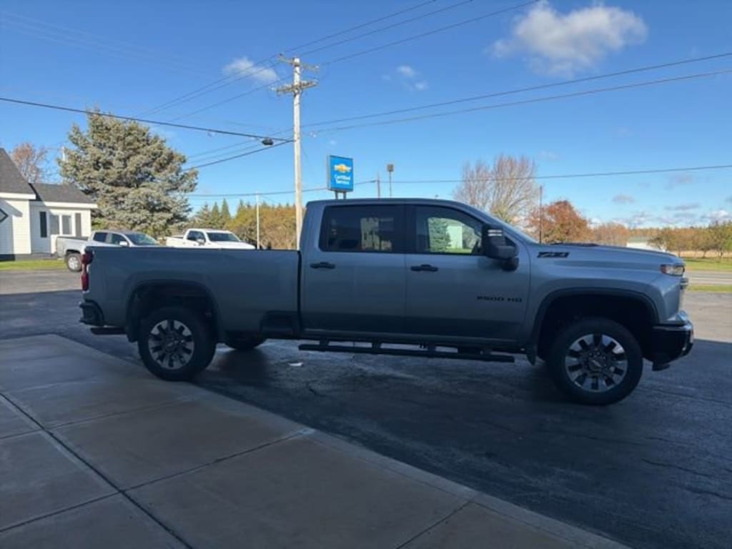 Used 2024 Chevrolet Silverado 2500 HD Custom Truck Crew Cab