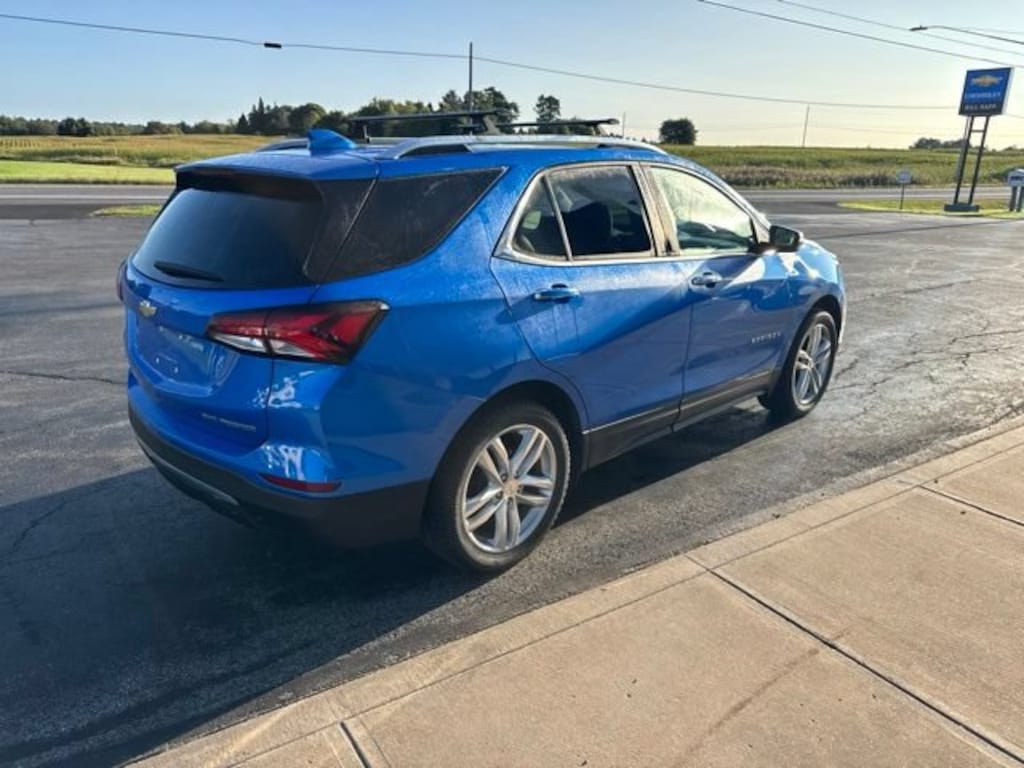 Used 2024 Chevrolet Equinox Premier SUV