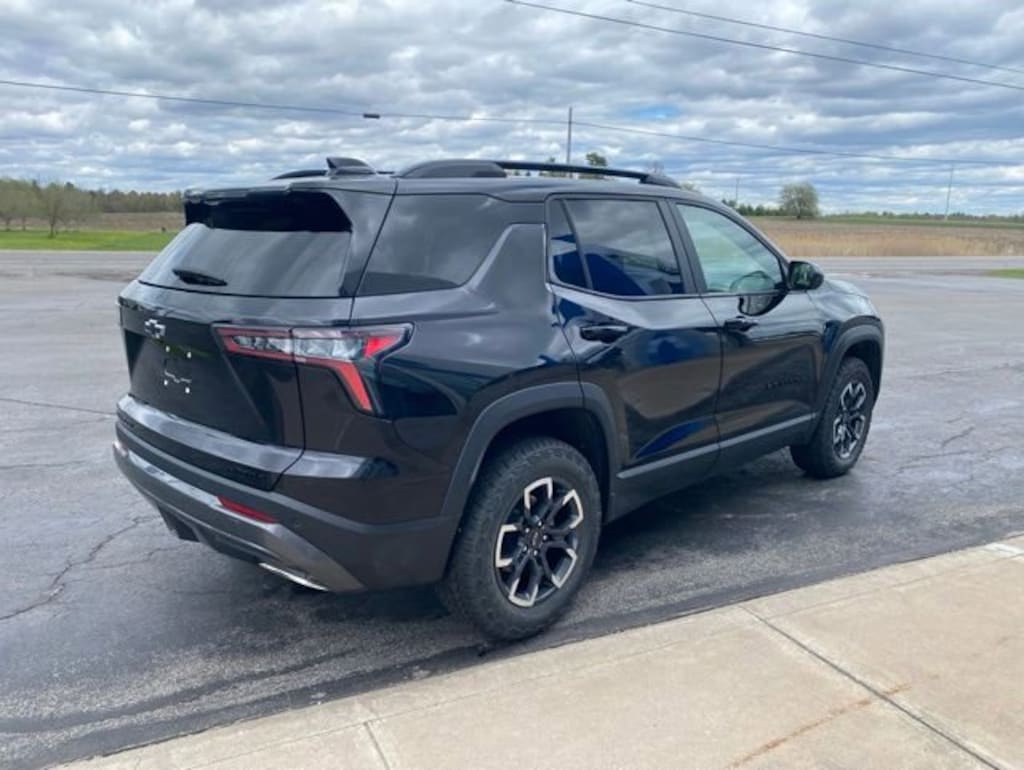 Used 2025 Chevrolet Equinox Activ SUV