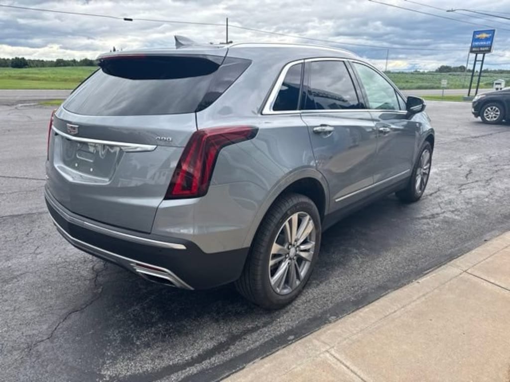 Used 2024 CADILLAC XT5 Premium Luxury SUV