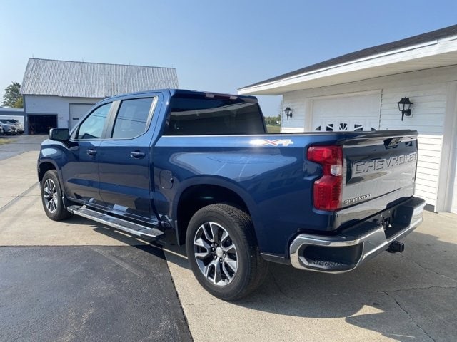 Used 2022 Chevrolet Silverado 1500 LT with VIN 2GCUDDED4N1516737 for sale in Ogdensburg, NY