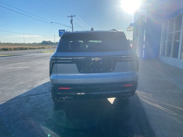 2025 Chevrolet Traverse High Country photo 3