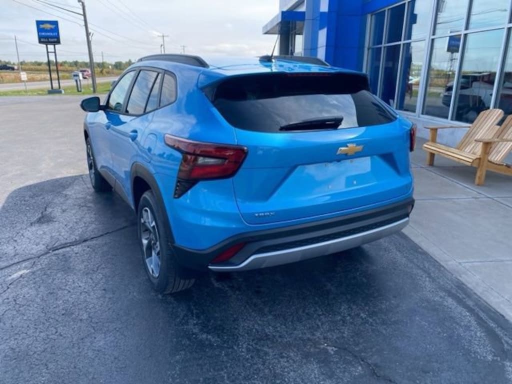 New 2026 Chevrolet Trax LT SUV