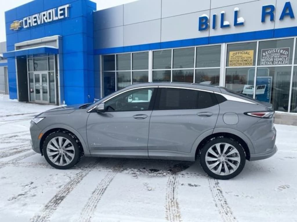 Used 2024 Buick Envista Avenir SUV