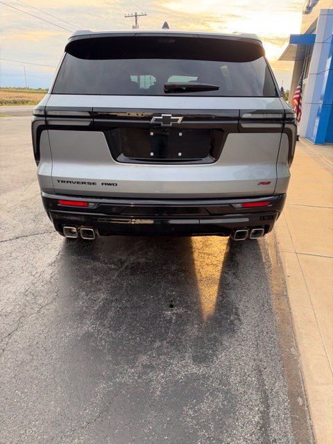Used 2026 Chevrolet Traverse RS SUV