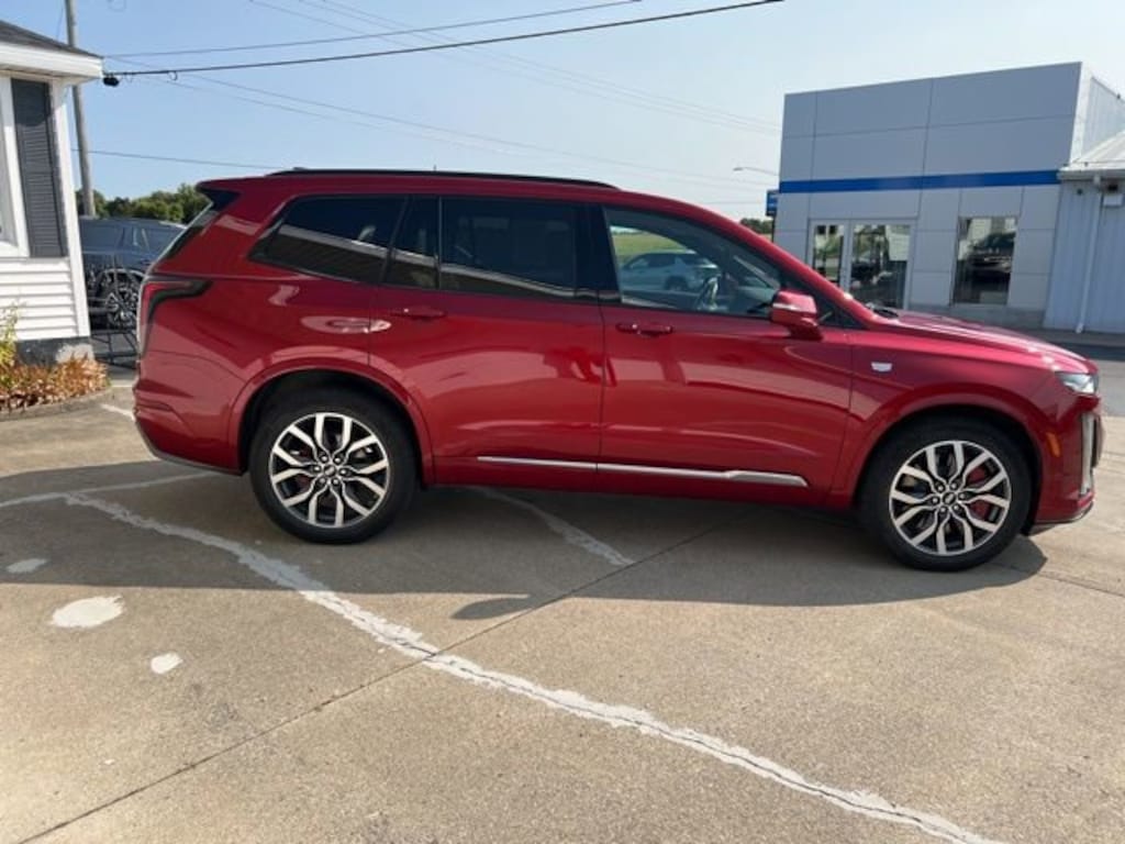 Used 2023 CADILLAC XT6 Sport SUV