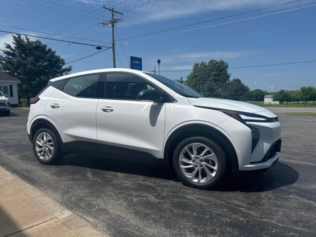 New 2027 Chevrolet Bolt LT SUV
