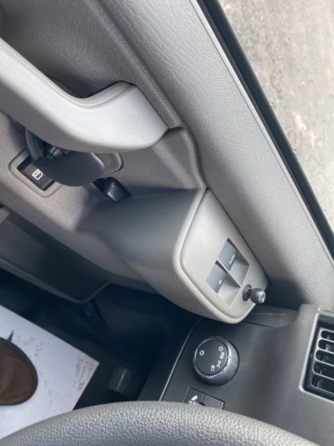 2025 Chevrolet Express Cargo Work Van - Photo 16