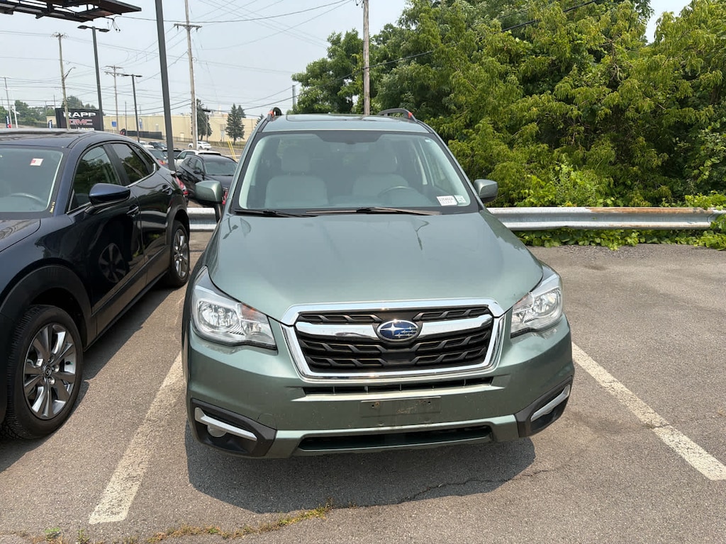 Used 2017 Subaru Forester Premium 2.5i CVT