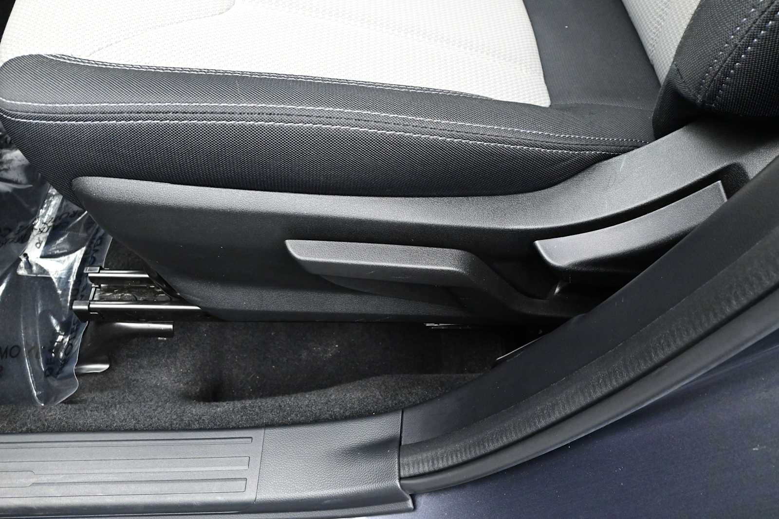2023 Subaru Forester Base - Photo 8