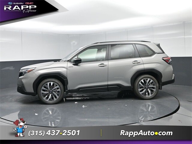 2025 Subaru Forester Touring photo 2