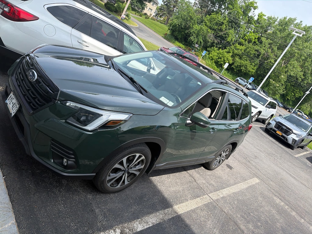 Used 2024 Subaru Forester Limited AWD