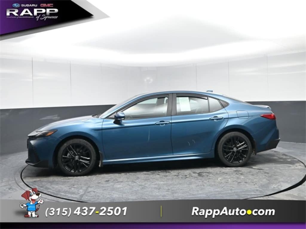 Used 2025 Toyota Camry SE Sedan