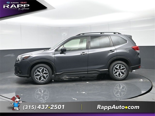 2022 Subaru Forester Premium photo 4