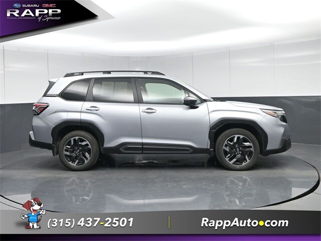 2025 Subaru Forester Limited photo 3