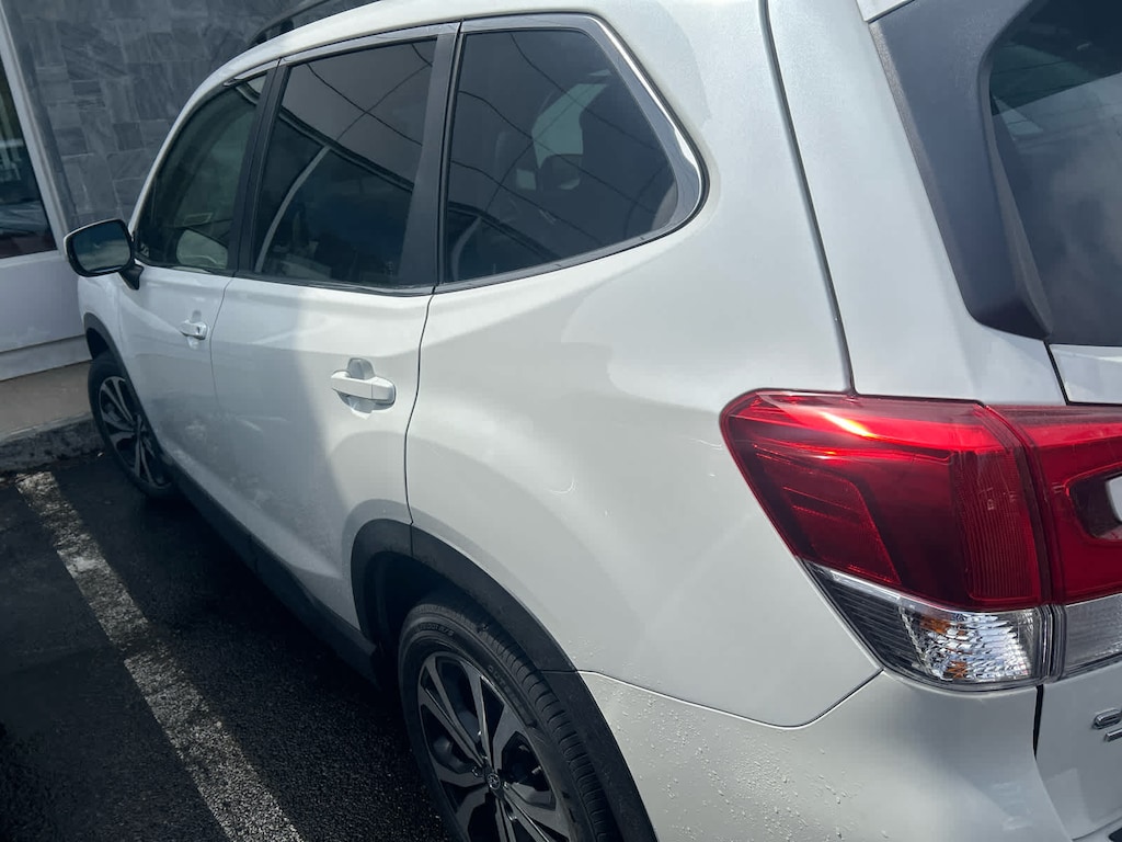 Used 2023 Subaru Forester Limited CVT
