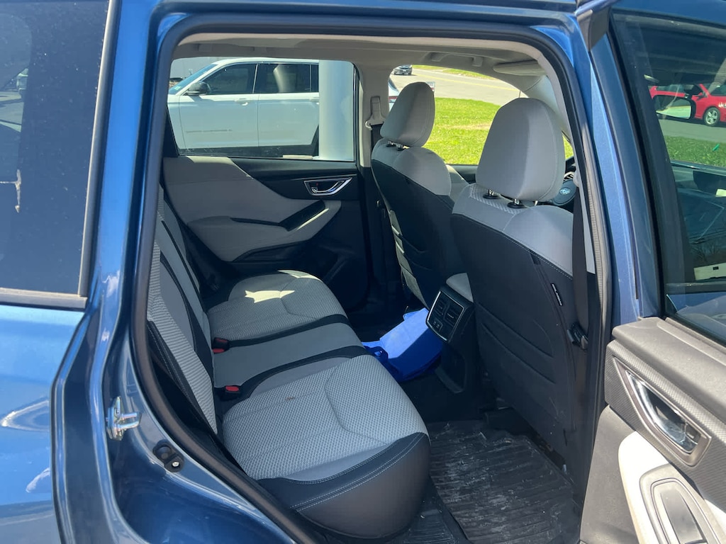 Used 2023 Subaru Forester Premium CVT