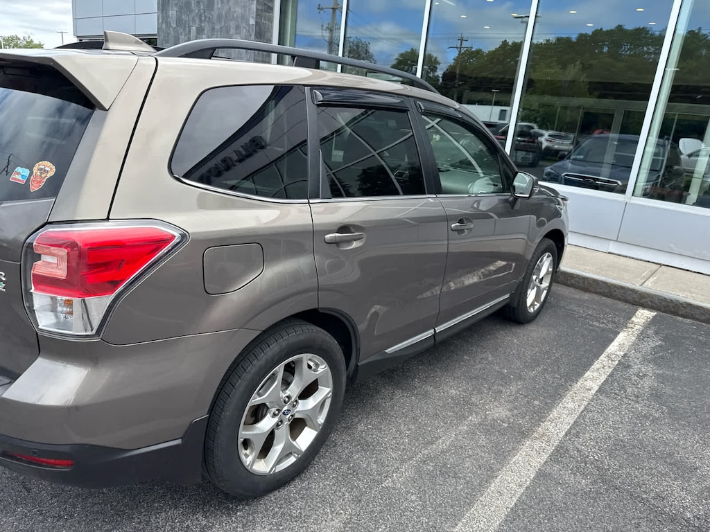 Used 2017 Subaru Forester Touring 2.5i CVT