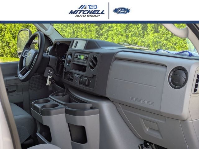 2026 Ford E-Series Cutaway Base - Photo 27