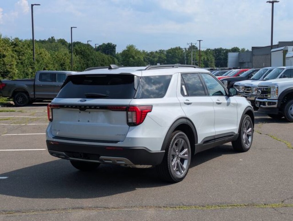 New 2026 Ford Explorer Active SUV
