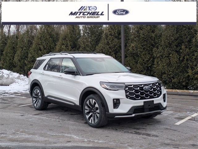 2026 Ford Explorer Platinum's photo
