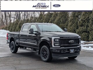 2026 Ford F-250 XLT Super Duty Truck Crew Cab
