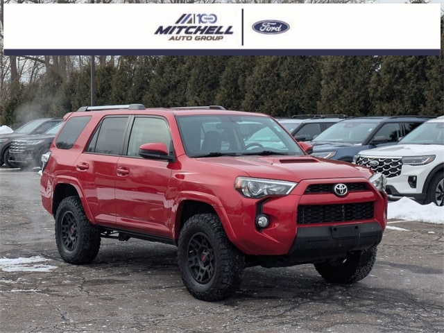 2016 Toyota 4Runner Trail's photo