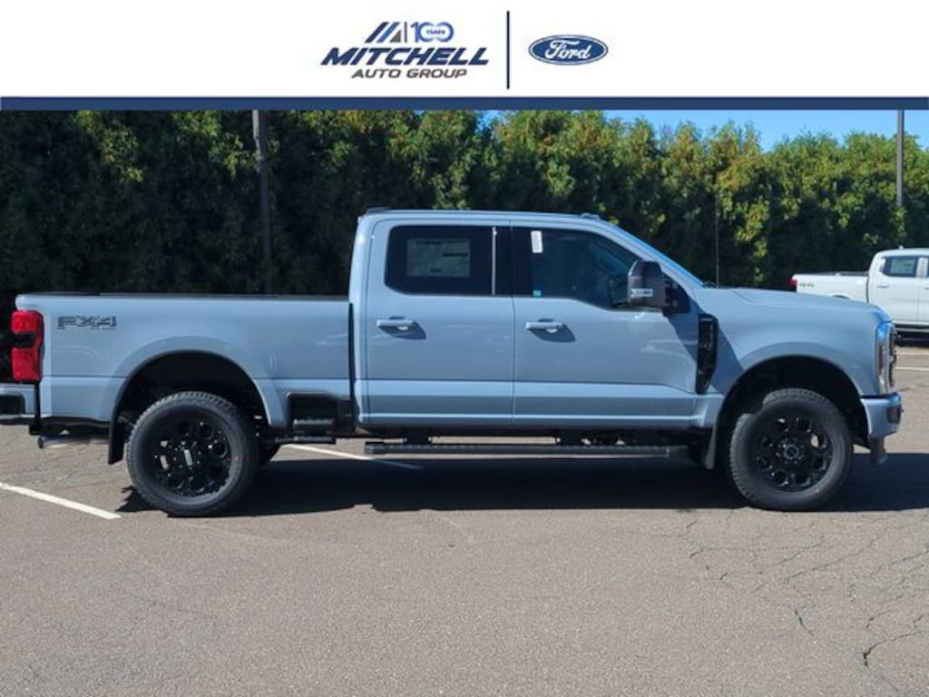 New 2027 Ford F-350 Lariat Super Duty TRUCK