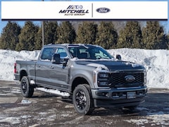 2026 Ford F-350 Lariat Super Duty Truck Crew Cab