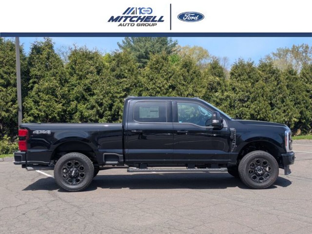 New 2026 Ford F-350 Lariat Super Duty Truck Crew Cab
