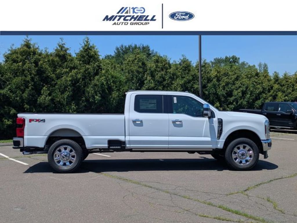 New 2026 Ford F-350 Lariat Super Duty Truck Crew Cab