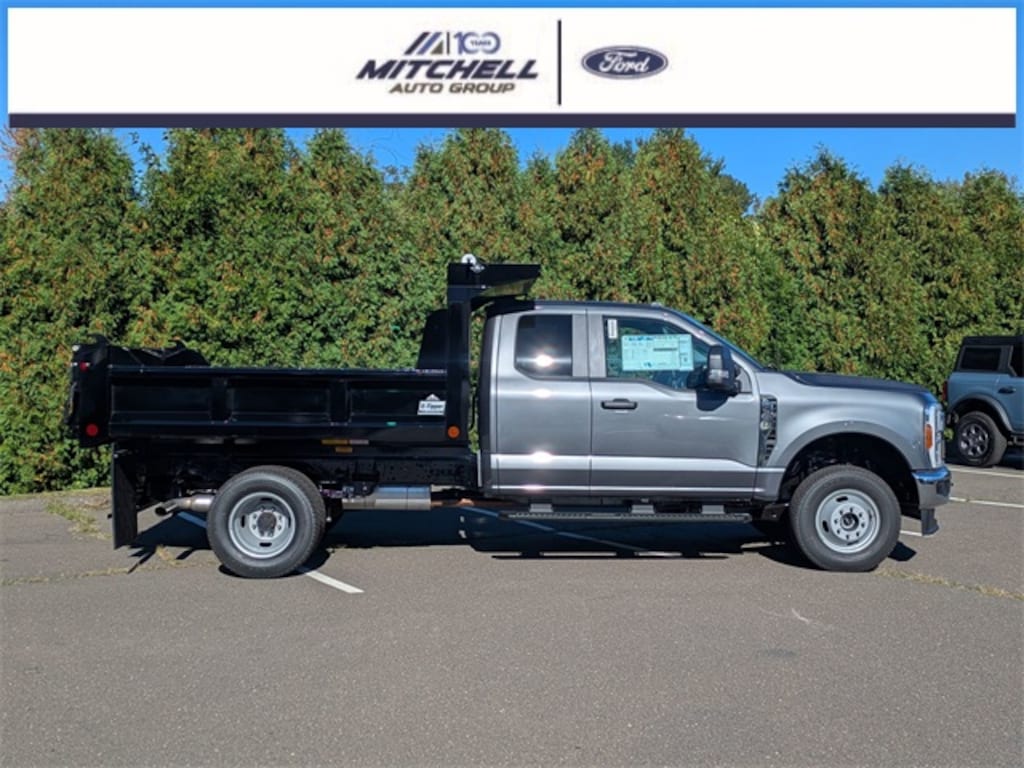 New 2026 Ford F-350 Chassis Upfitted w/ Dump Body Truck Super Cab