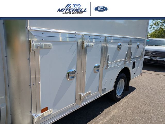 2026 Ford E-Series Cutaway Base - Photo 25