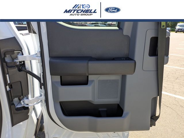 2026 Ford F-350 Super Duty XL - Photo 25