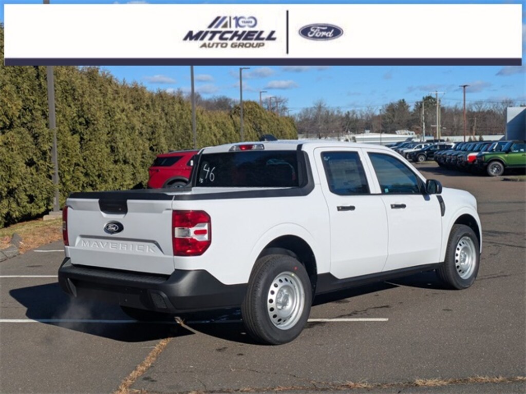 New 2025 Ford Maverick XL TRUCK