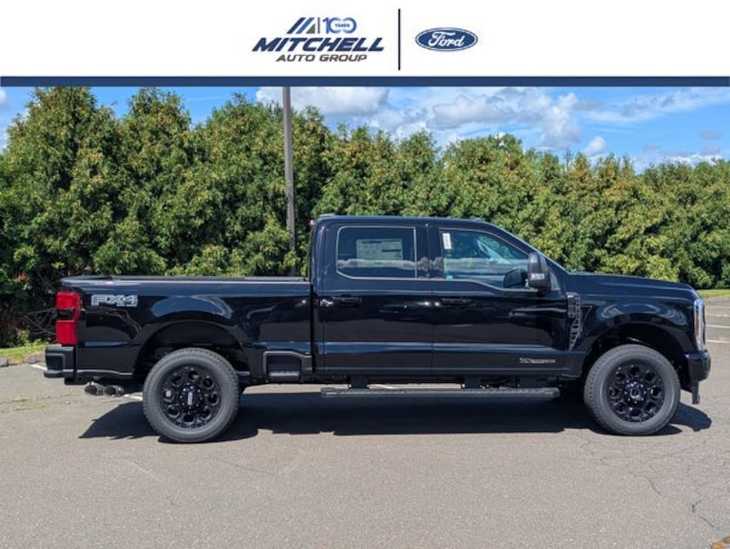 New 2026 Ford F-250 XLT Super Duty Truck Crew Cab