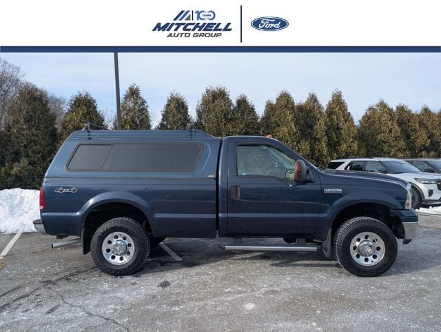 Used 2005 Ford F-250 Super Duty XLT with VIN 1FTNF21595EC95782 for sale in Windsor, CT