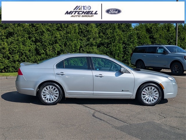 Used 2010 Mercury Milan Hybrid with VIN 3MEDM0L38AR660170 for sale in Windsor, CT