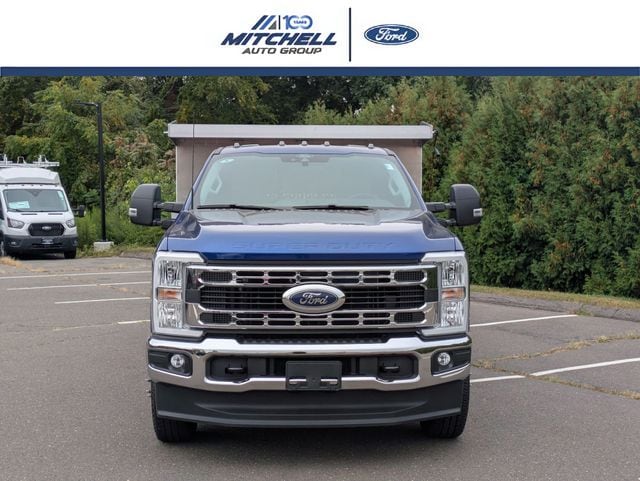 2026 Ford F-350 Super Duty Chassis Cab XL - Photo 8