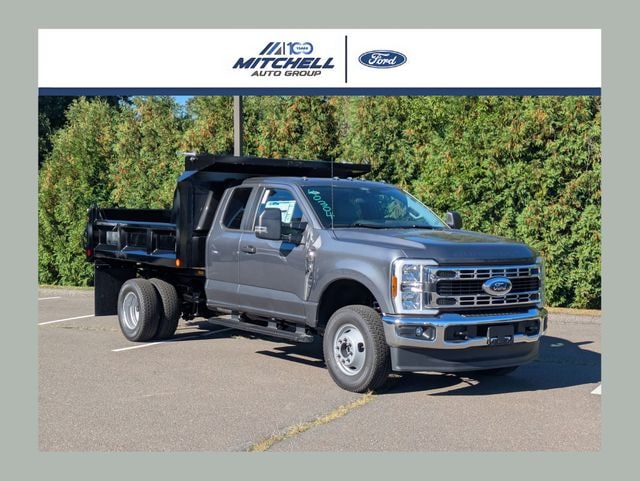 2026 Ford F-350 Super Duty Chassis Cab
