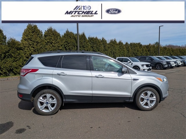 Used 2013 Ford Escape SE with VIN 1FMCU9G98DUA18685 for sale in Windsor, CT