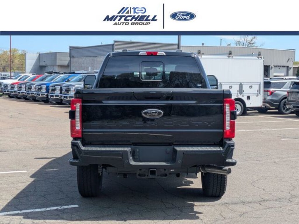 New 2026 Ford F-350 Lariat Super Duty Truck Crew Cab