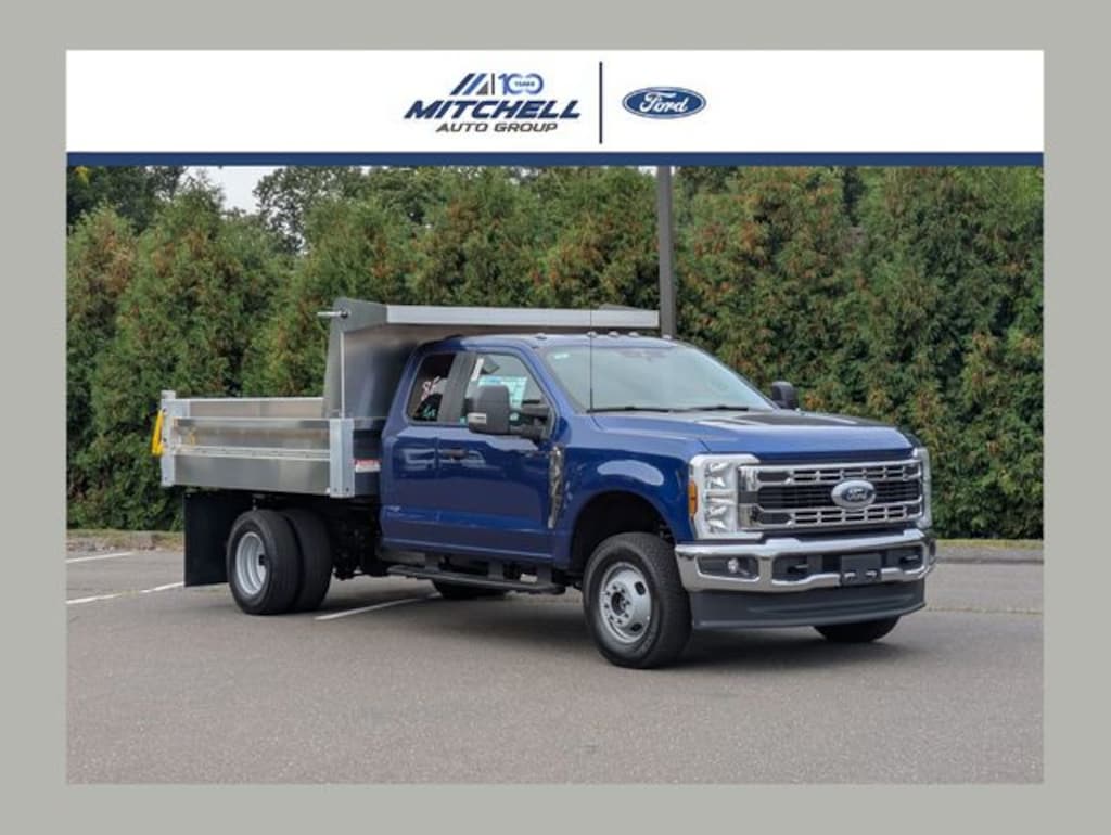 New 2026 Ford F-350 Chassis Upfitted w/ Dump Body Truck Super Cab