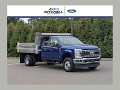 2026 Ford F-350 Chassis Upfitted w/ Dump Body Truck Super Cab