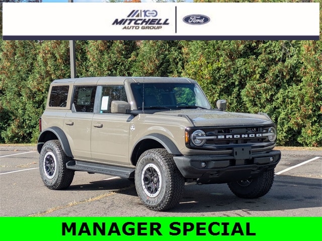 2025 Ford Bronco 4-Door Outer Banks's photo